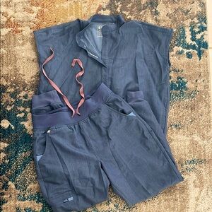 FIGS Technical Collection Gray Apparel